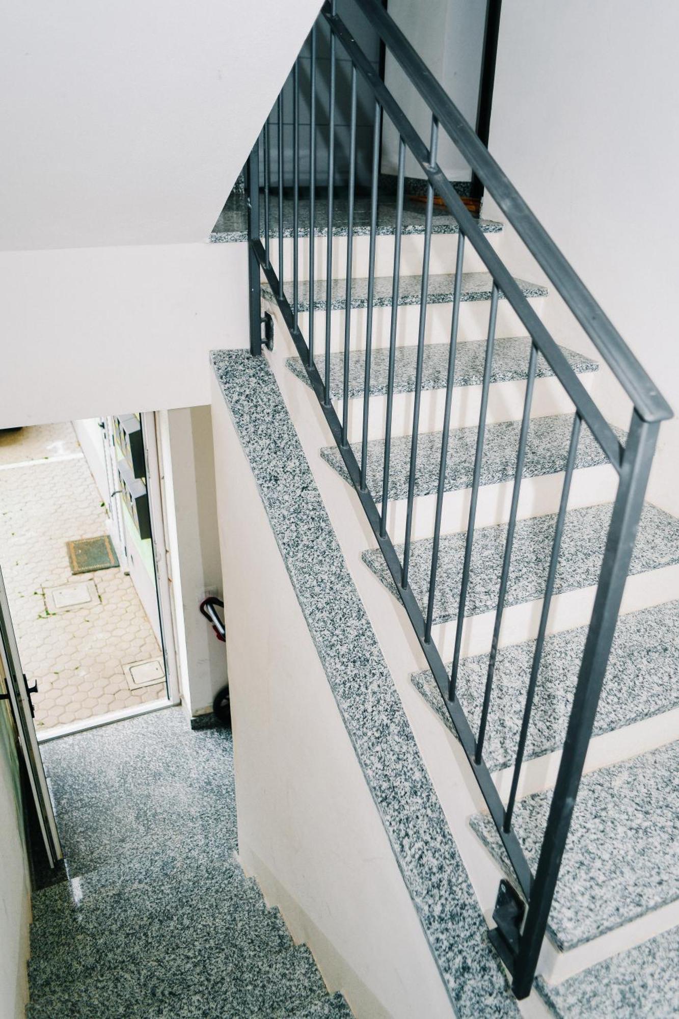 Lora Diamond Suite ,Free Parking, Self Check In,3 코모 외부 사진